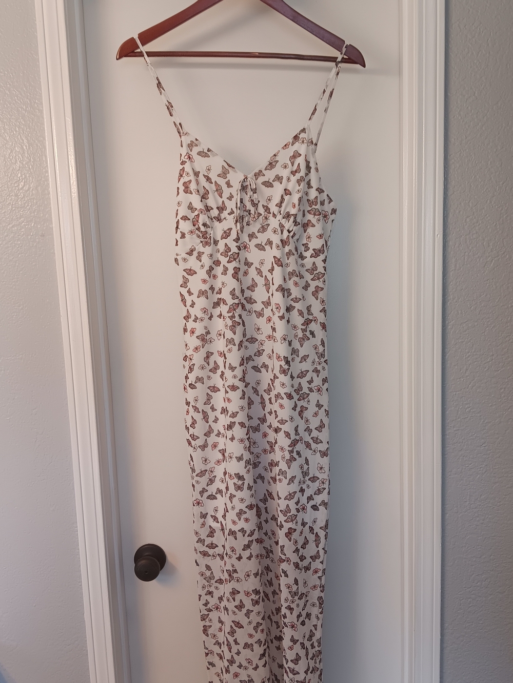 No Comment Ivory Butterfly-Print Spaghetti Strap Maxi Dress